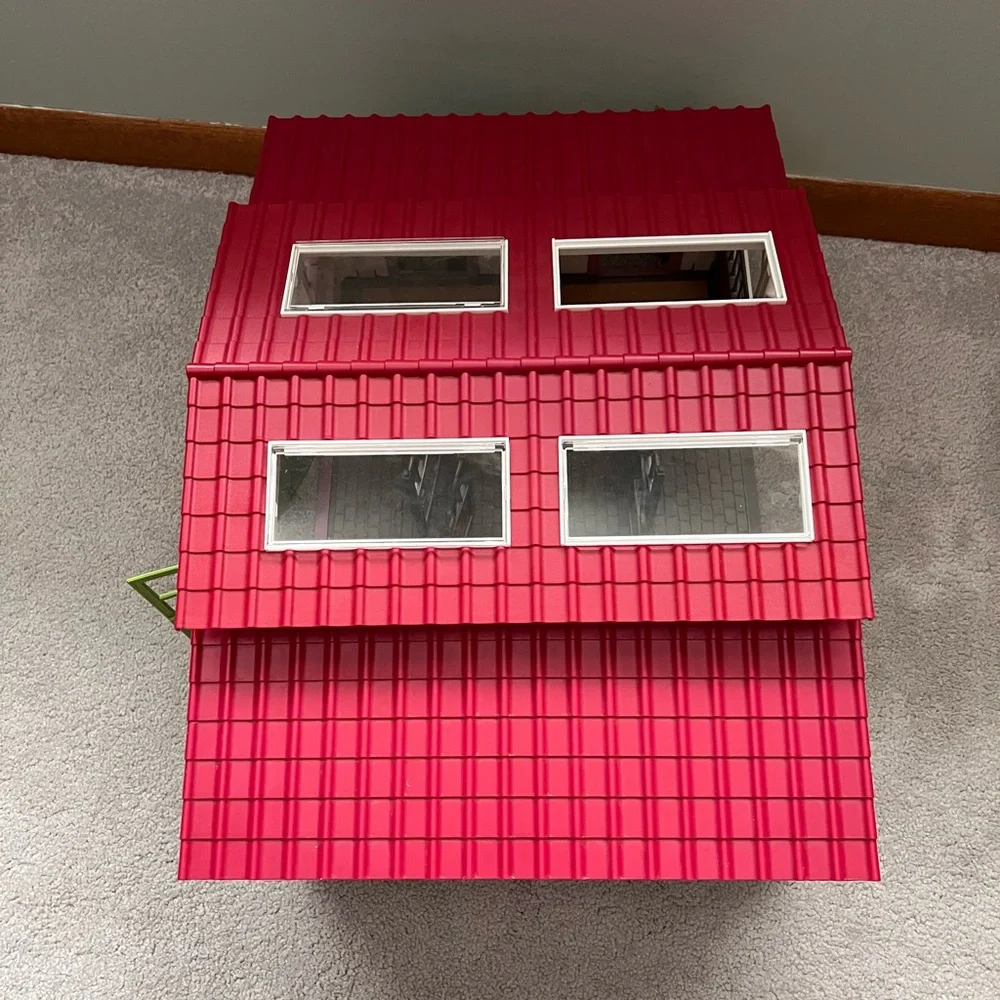 Schleich Stable used no accessories